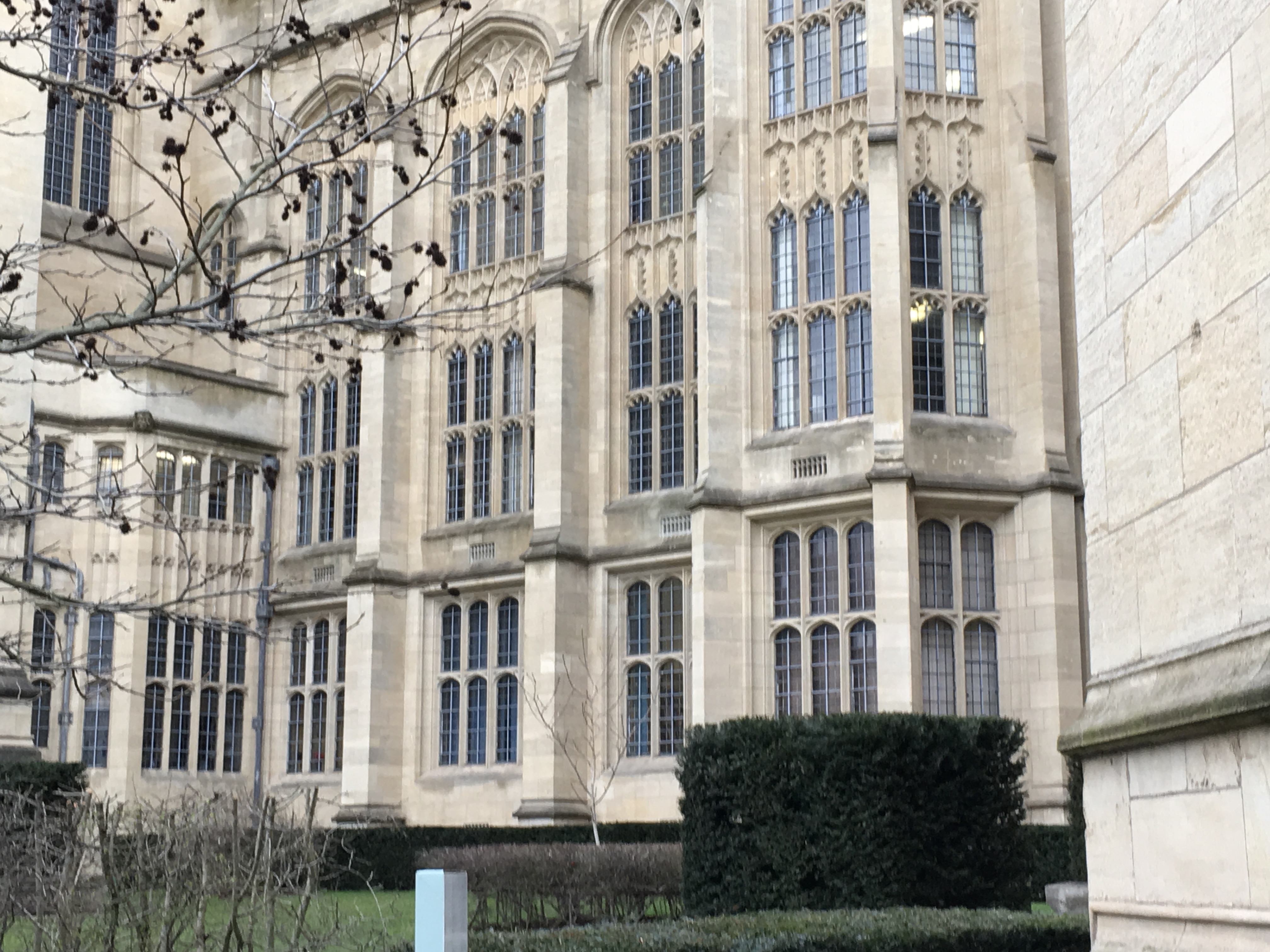 Studying in the United Kingdom What's the Difference? Woolf College